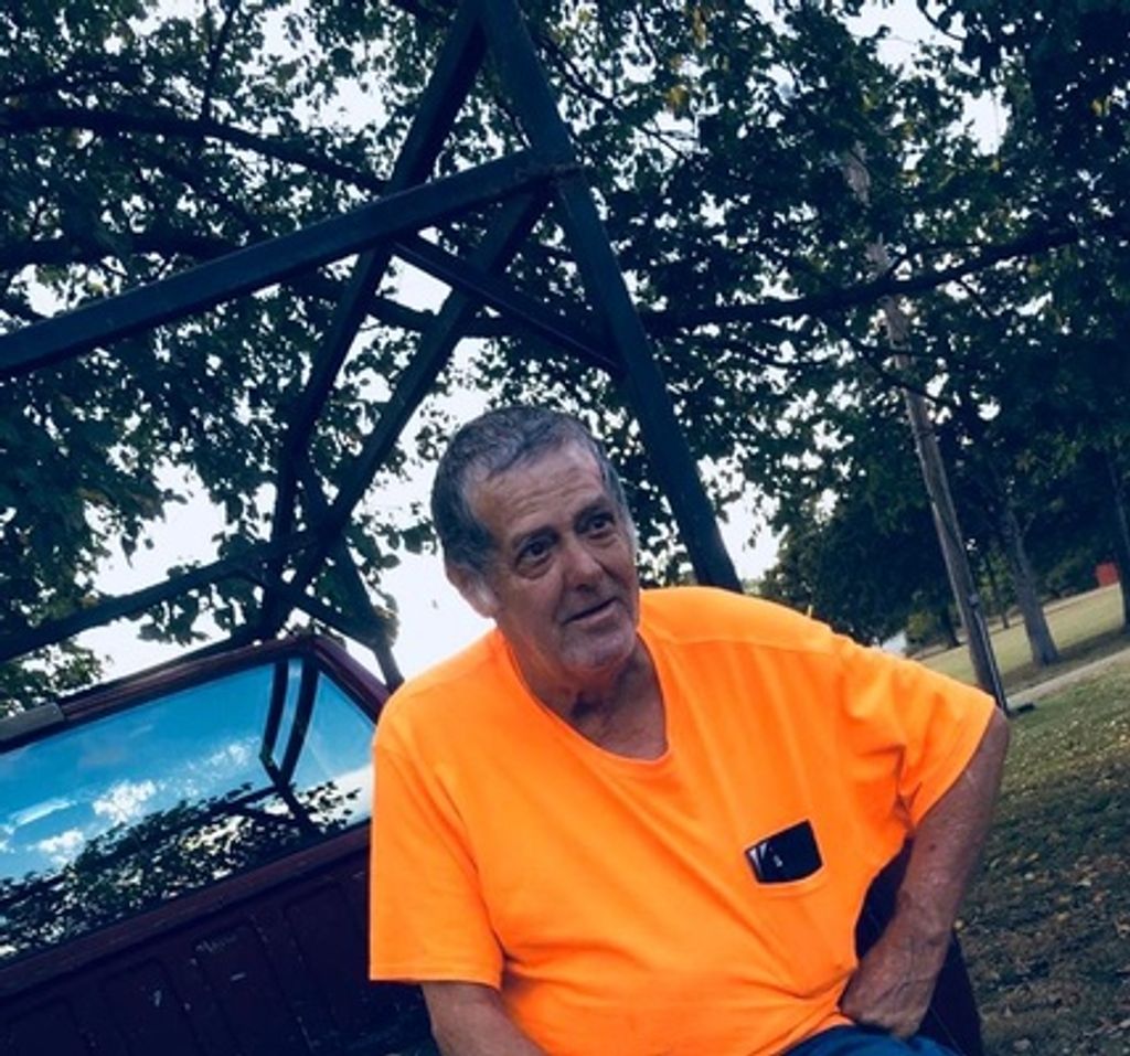 Raymond Morris