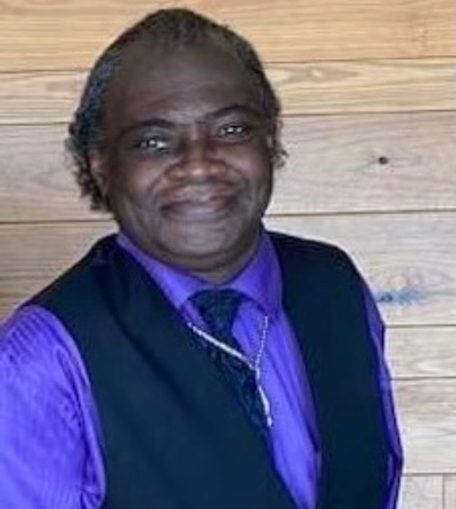 Johnny  Lee McCray