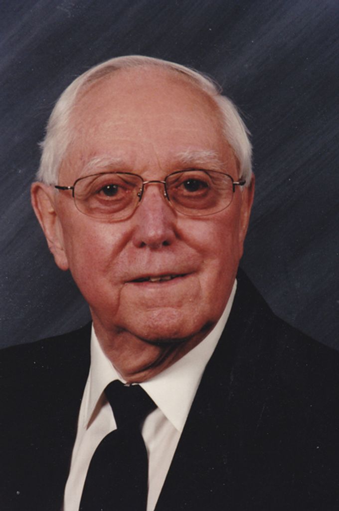 Russell E. Lewis Profile Photo