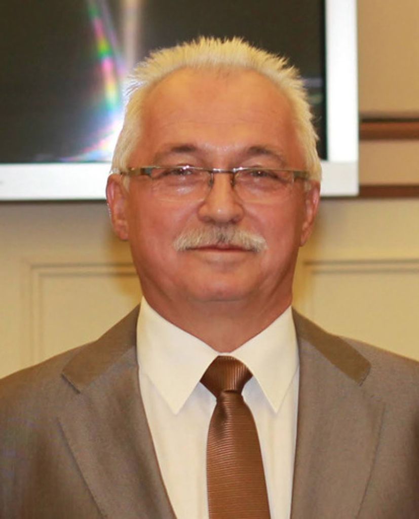 Andrzej W. Sobis Profile Photo