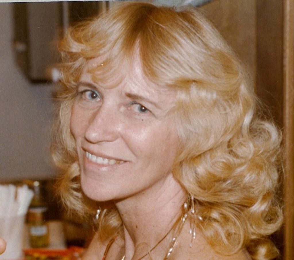 Carolyn L. (Hambrecht)  Sajovic