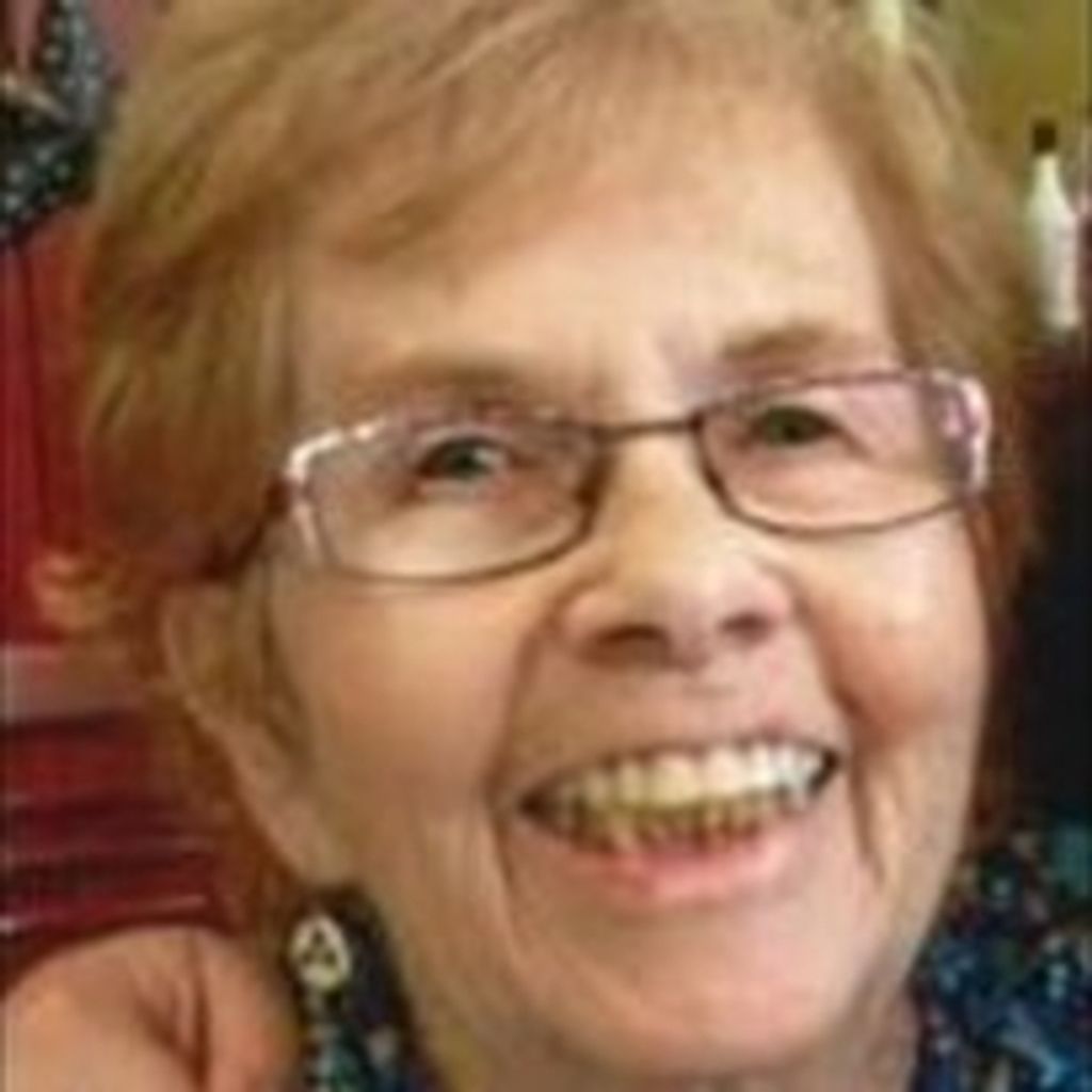 Mrs Carol Holmes