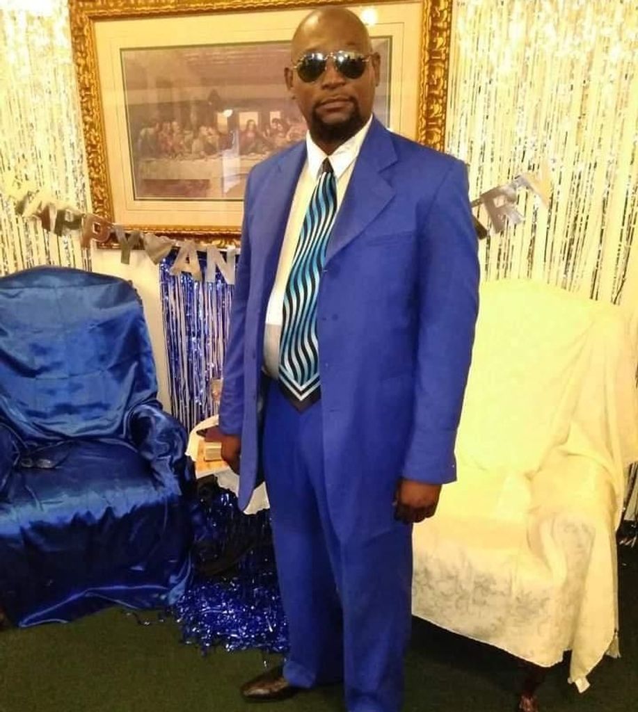 Apostle Dewey J Hendrix, Jr. 