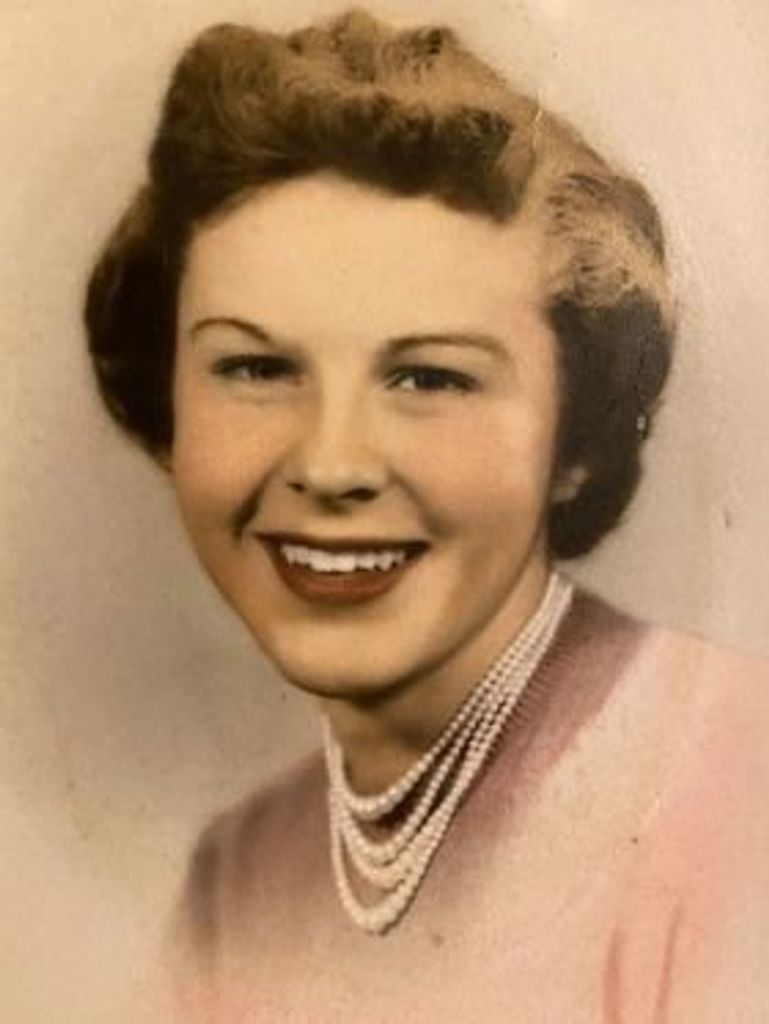 Eva Arilla Ross