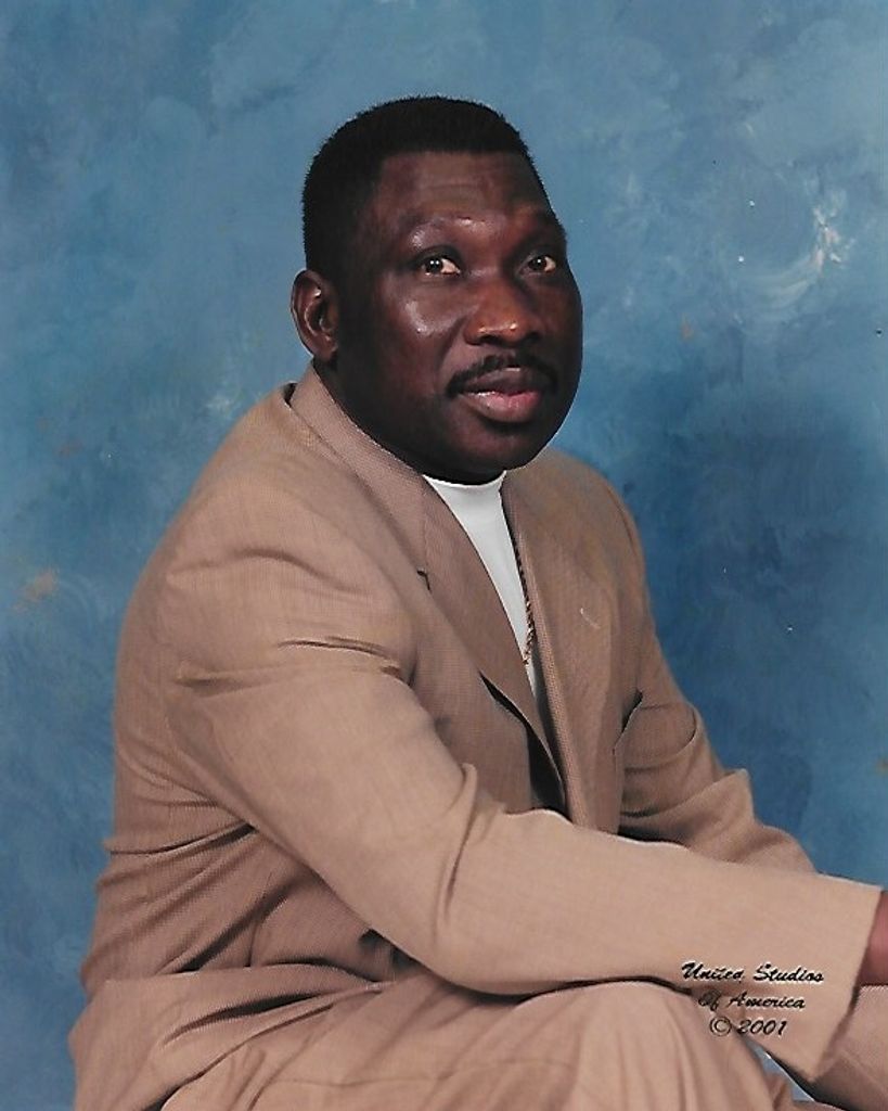 vernon " Blue" Woods Profile Photo