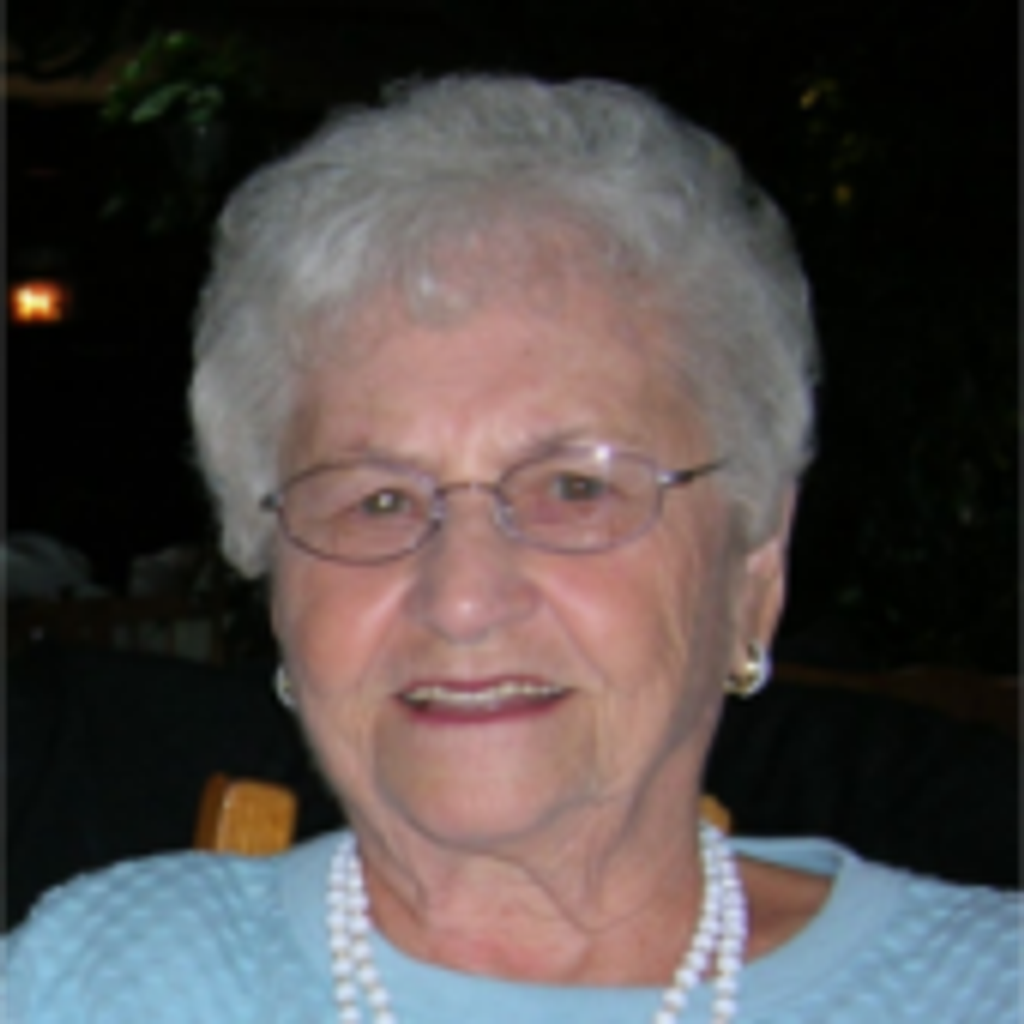 Anna Hajdinyak