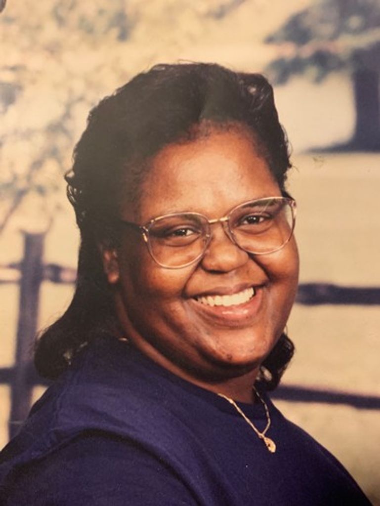 LISA GREEN