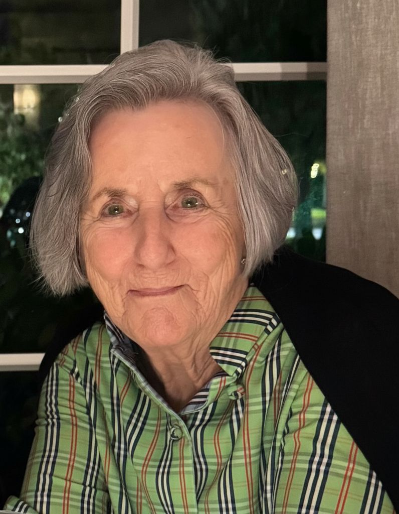 Etta Taylor Profile Photo