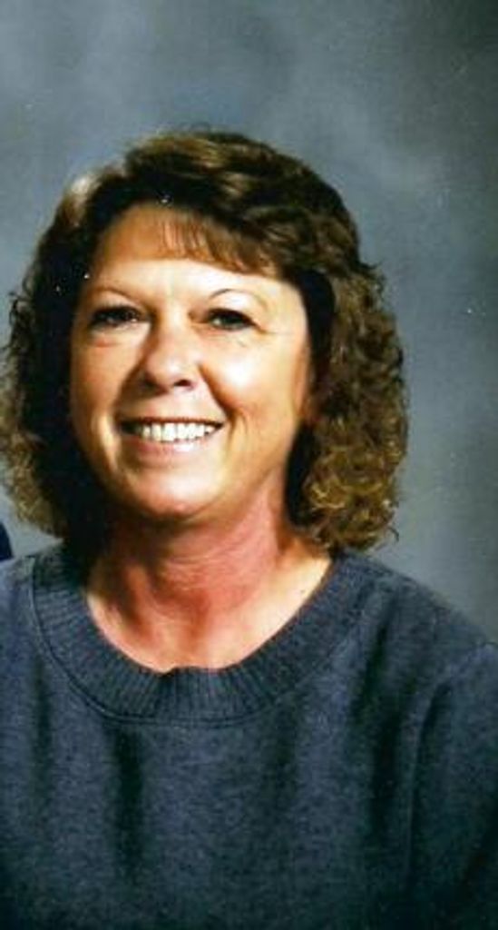 Mrs.    Loretta Clemons