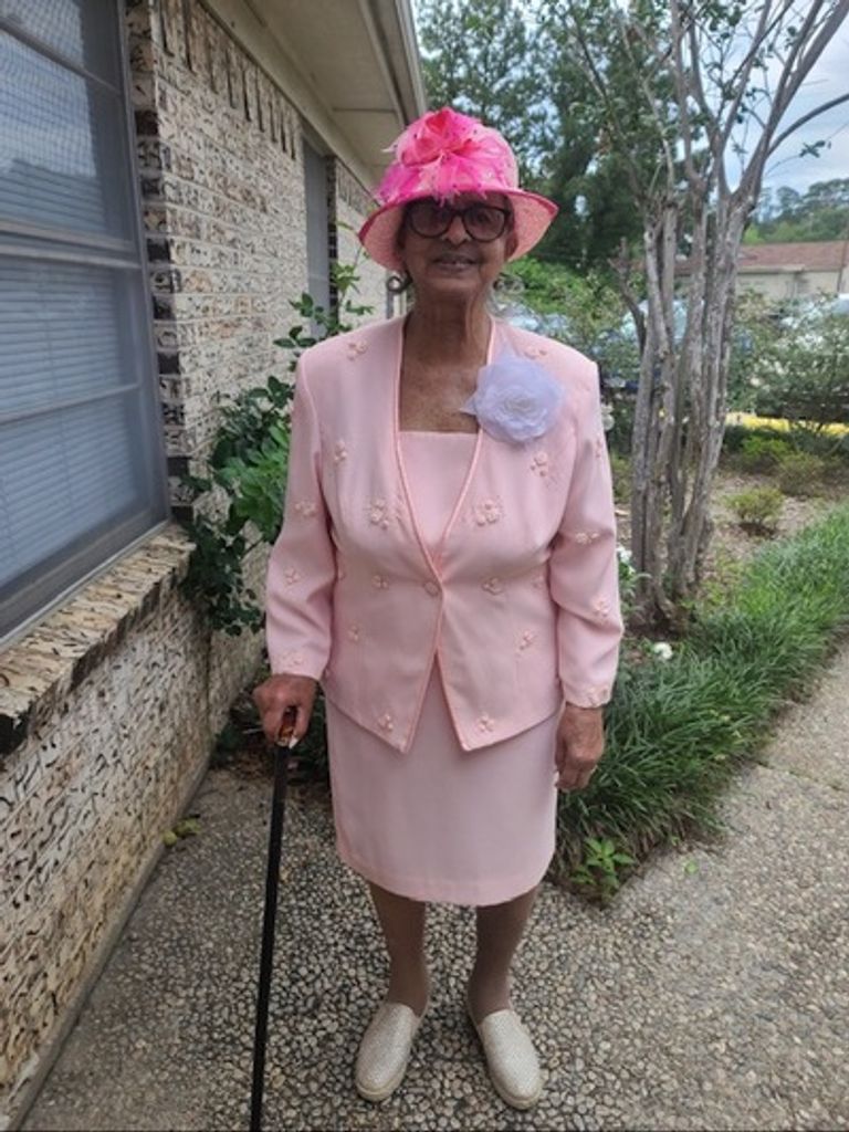 Lola Fay Smith Profile Photo