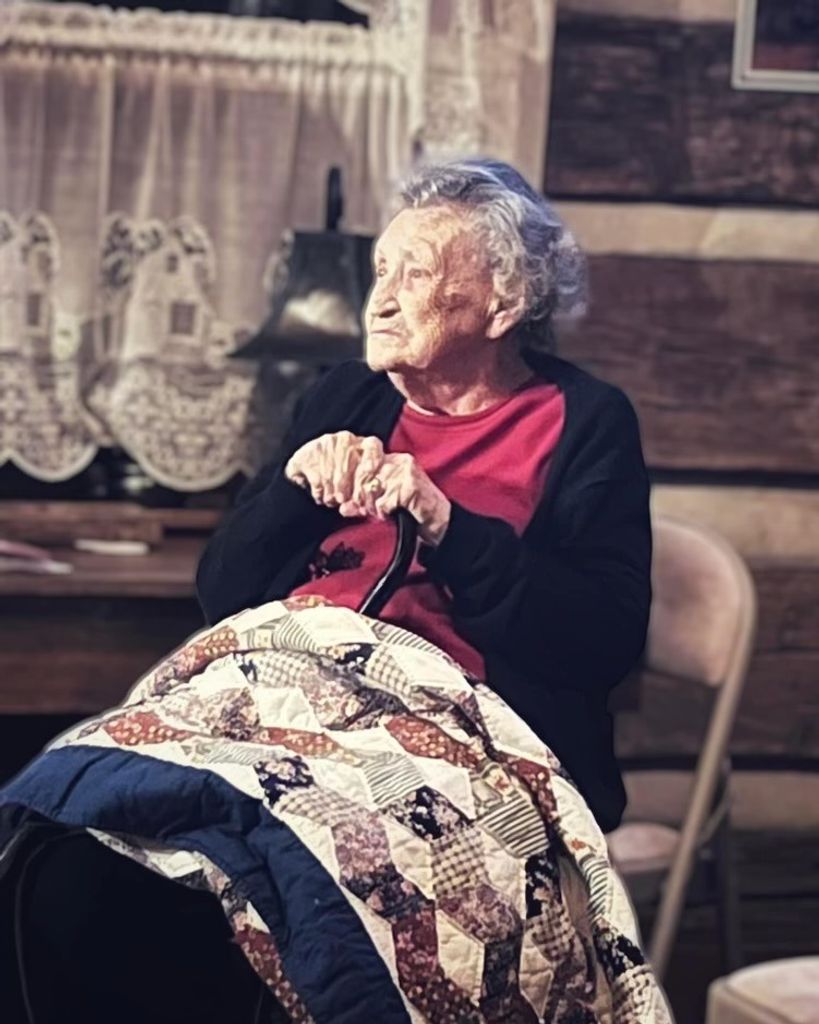 Thelma Faye Wood