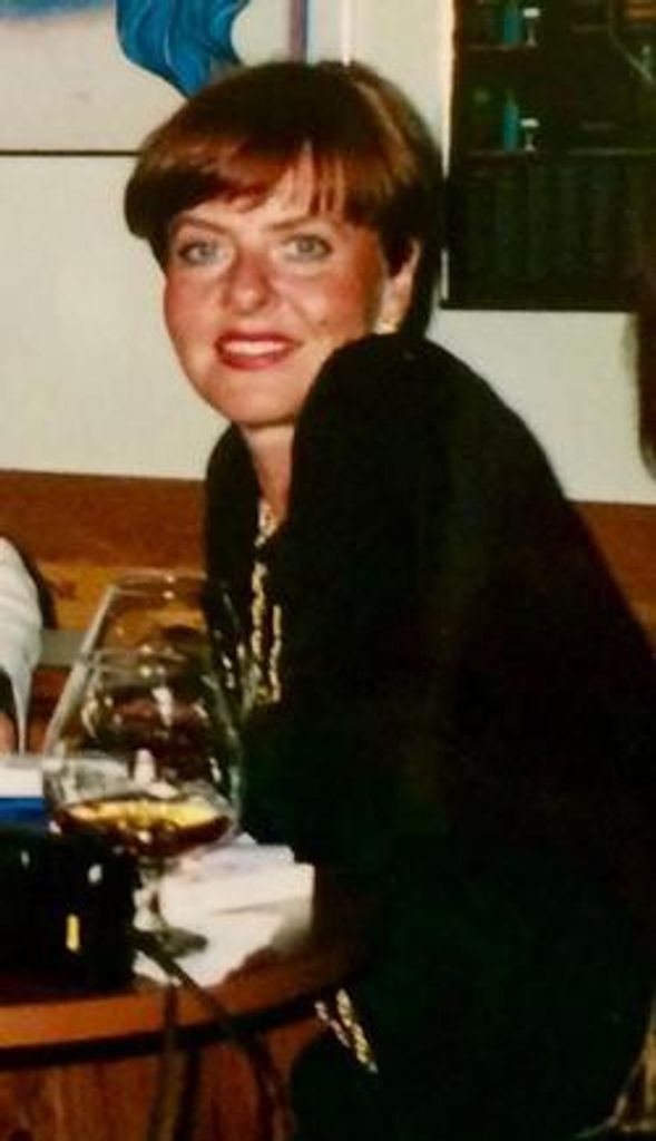 Elizabeth "Ela" Nastarzewski Profile Photo