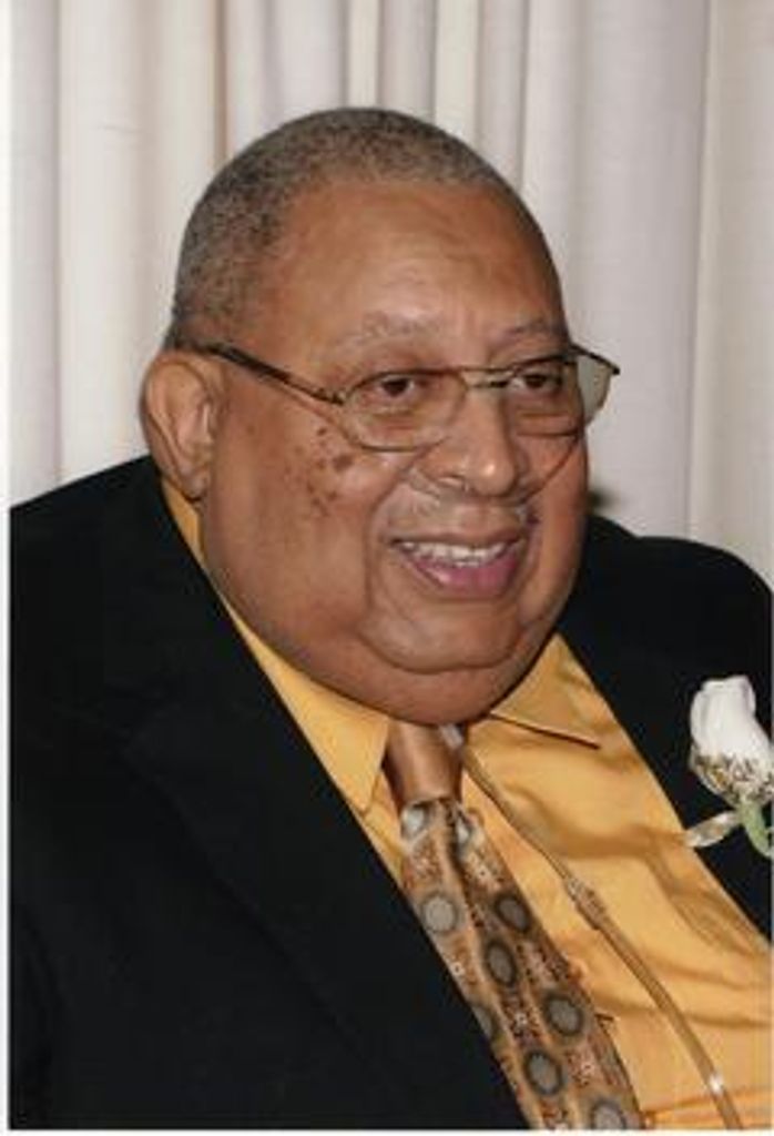 Robert  Harold Levin Fields