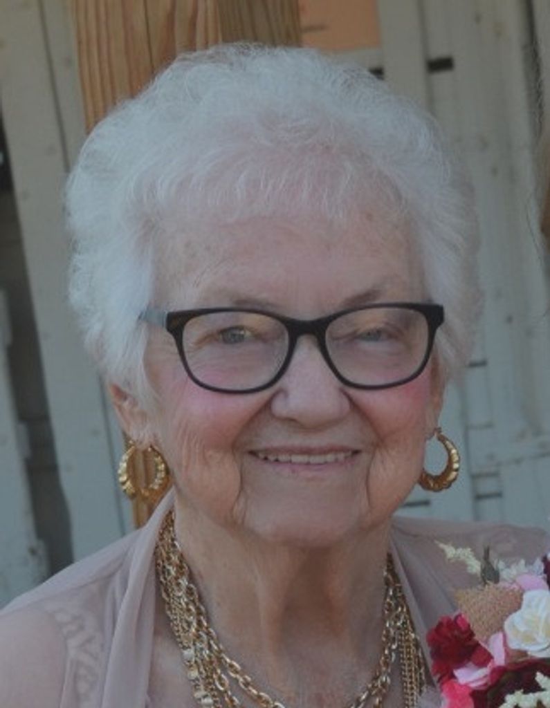 Janet Barker (Taylor)  Levering Profile Photo