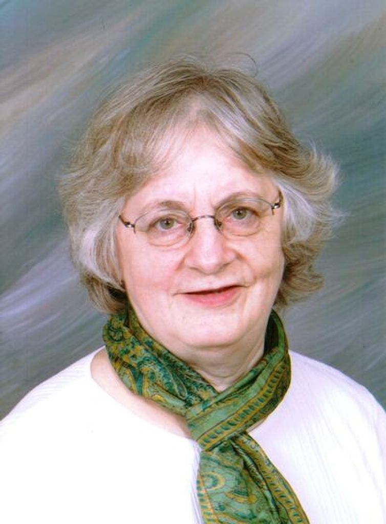 Violet Ivadel Roberts Profile Photo