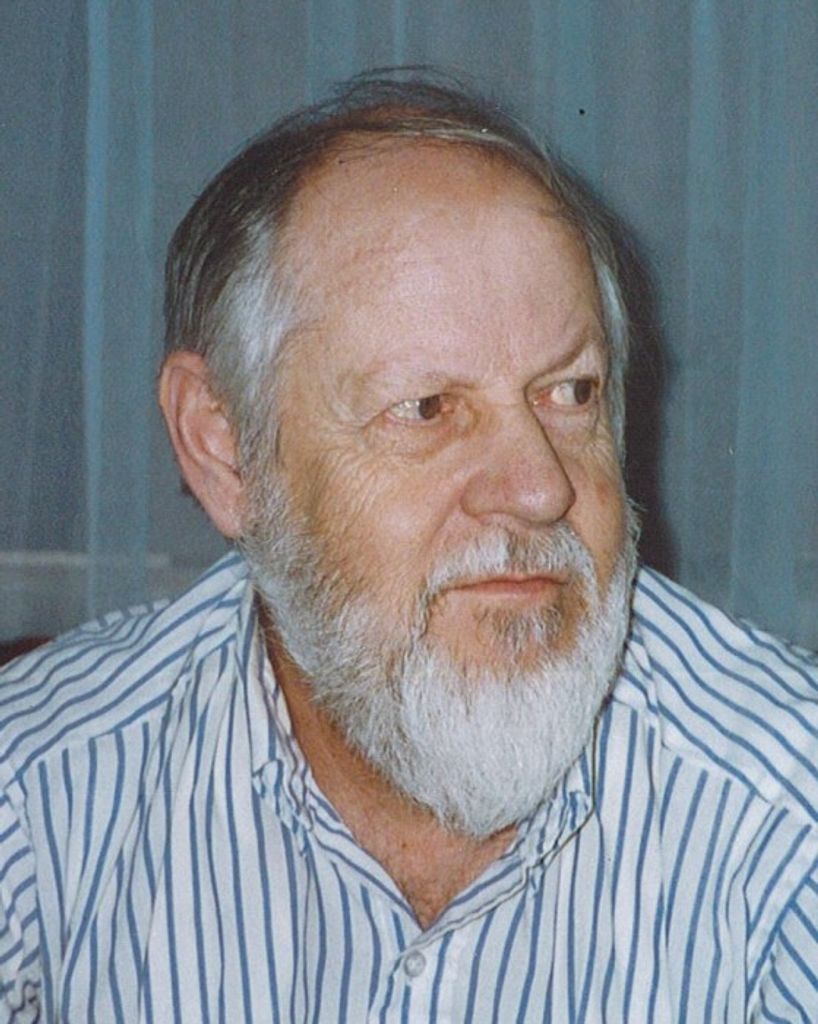 David "Dave" R Tucker