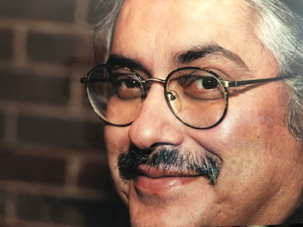 Robert "Bob" E. Luna Profile Photo