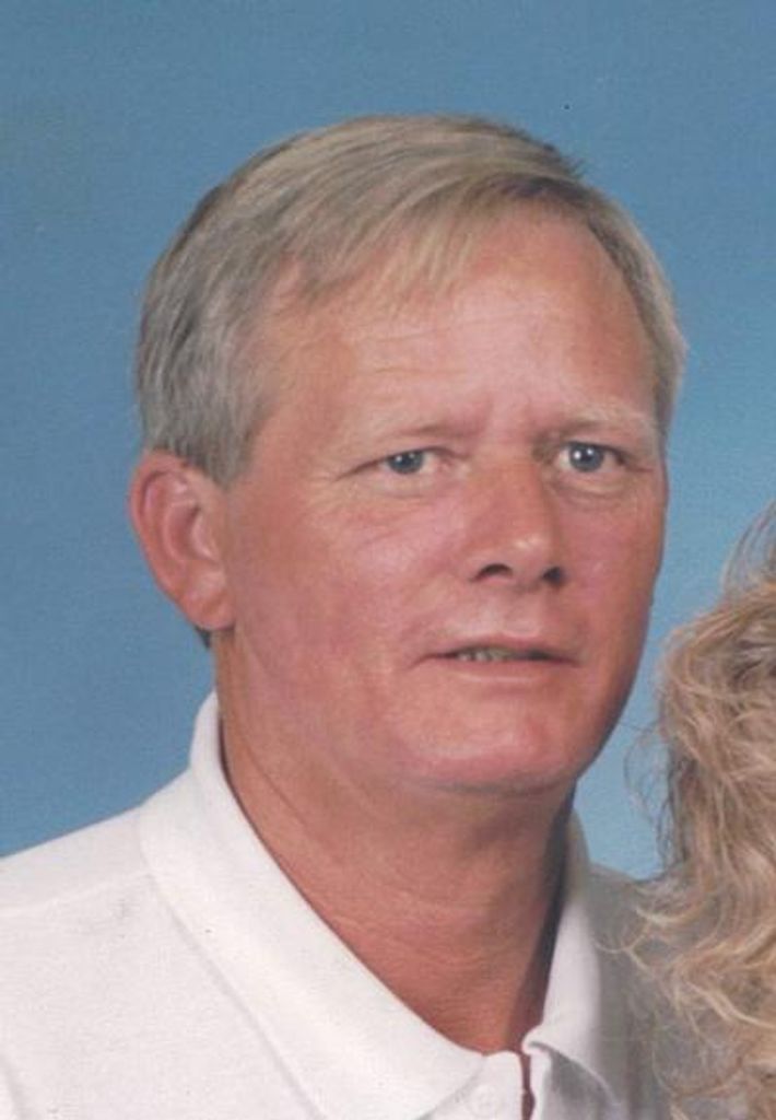 Clifford Hillhouse Profile Photo