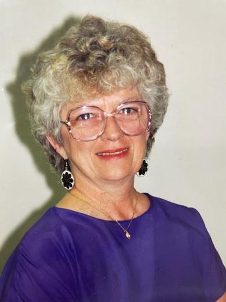 Eileen M. Cantz (Nee Pierce)