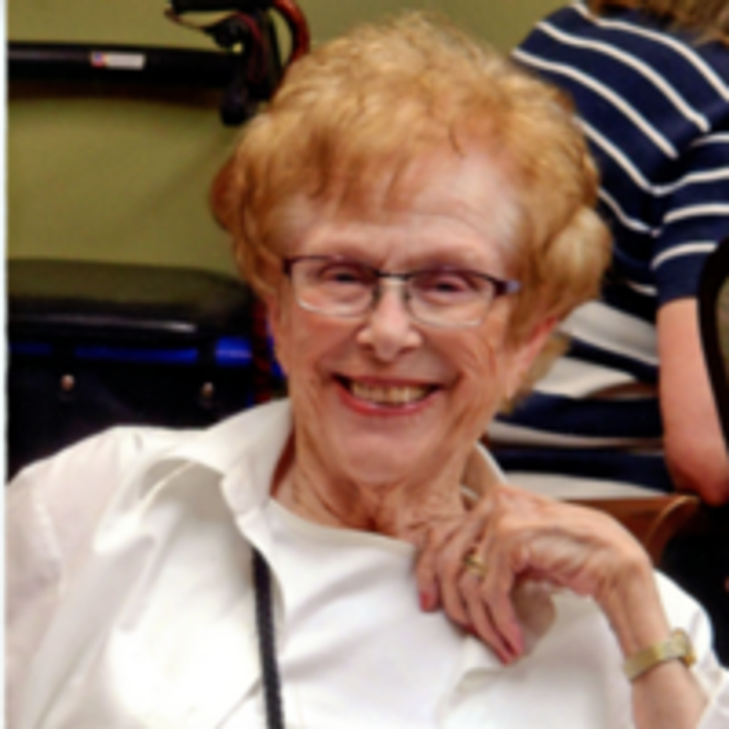 Maxine Estella Robertson