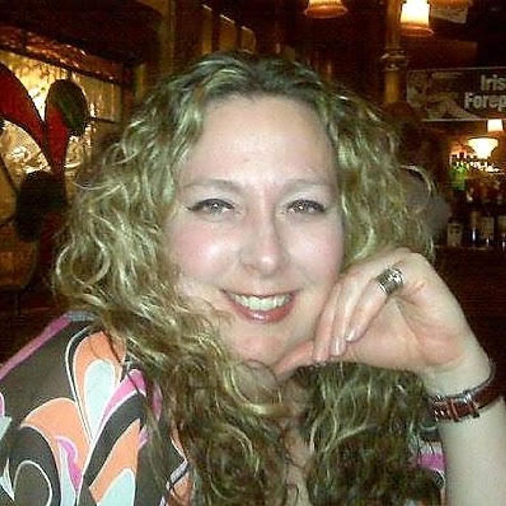 Erin R. Overley