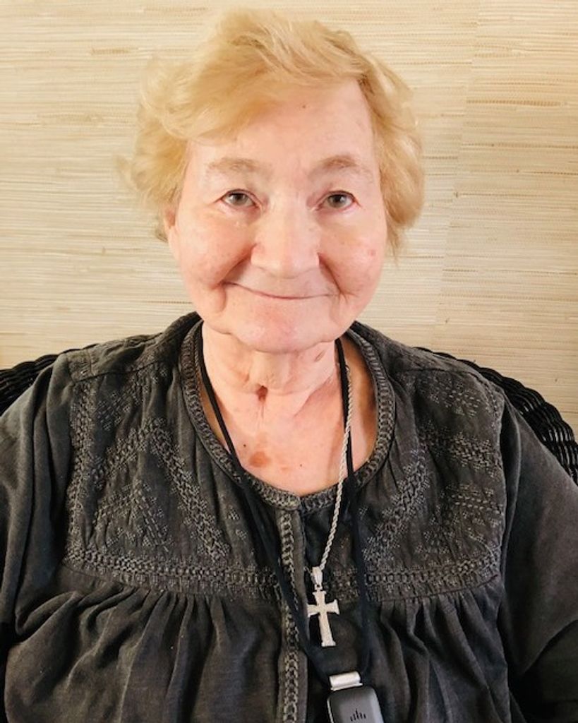 Mary Evelyn Knight Profile Photo