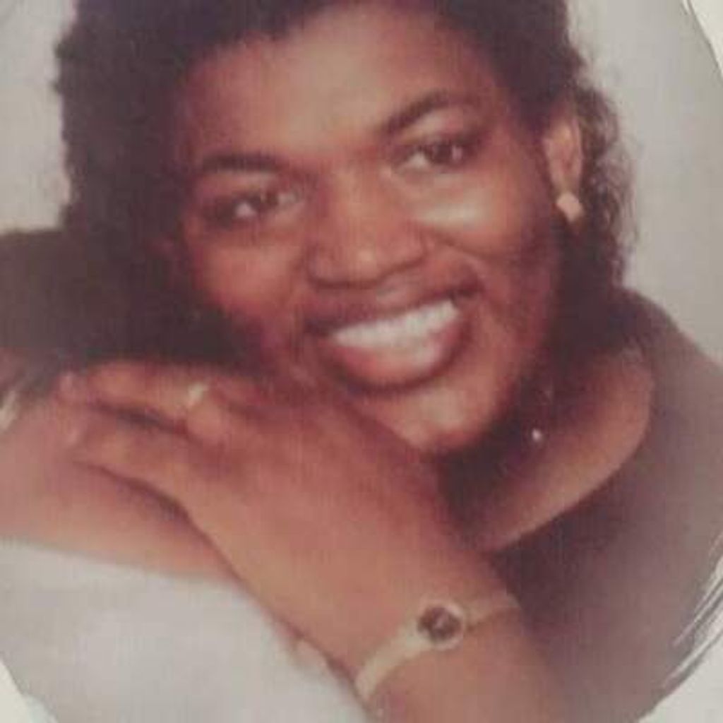 Laura Ward Profile Photo