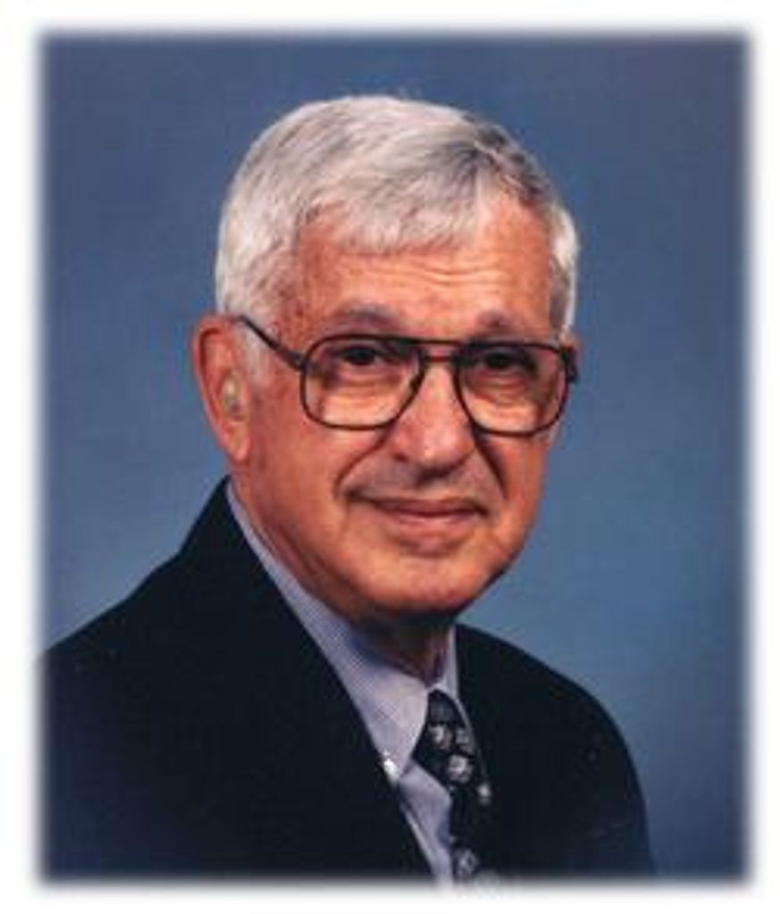 Allen E. Buetzer Profile Photo