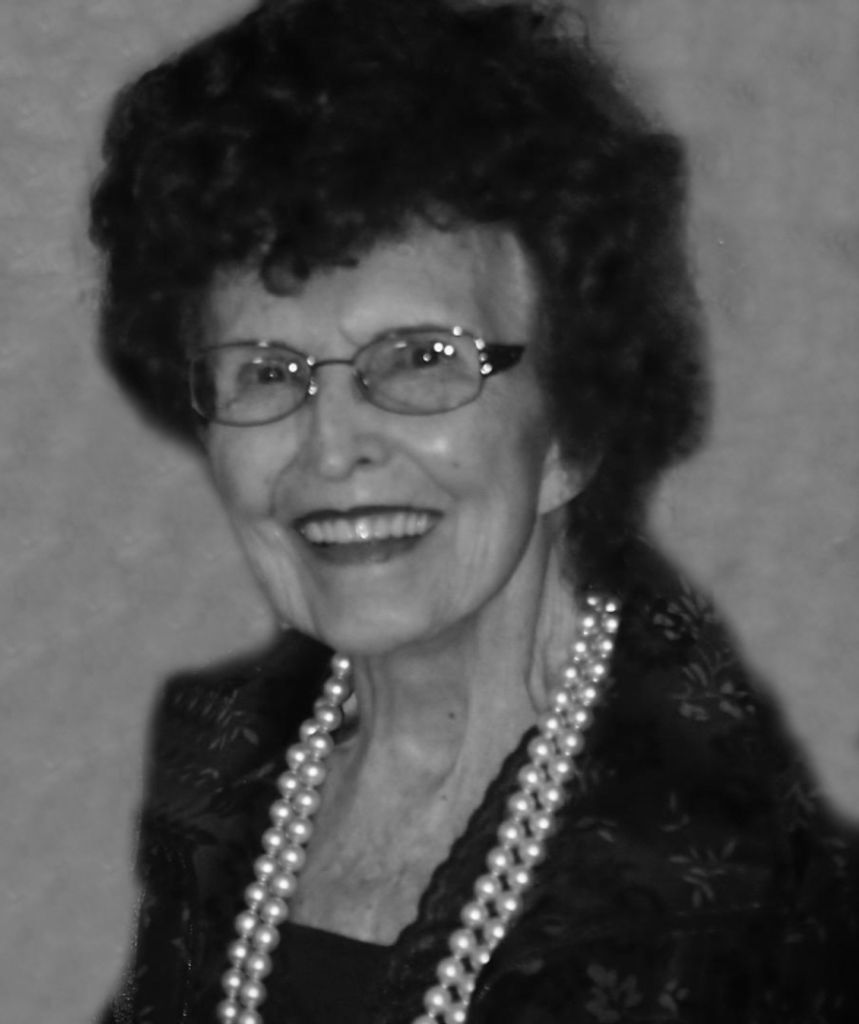 Nina (Krohn, Smith)  Aikey Profile Photo