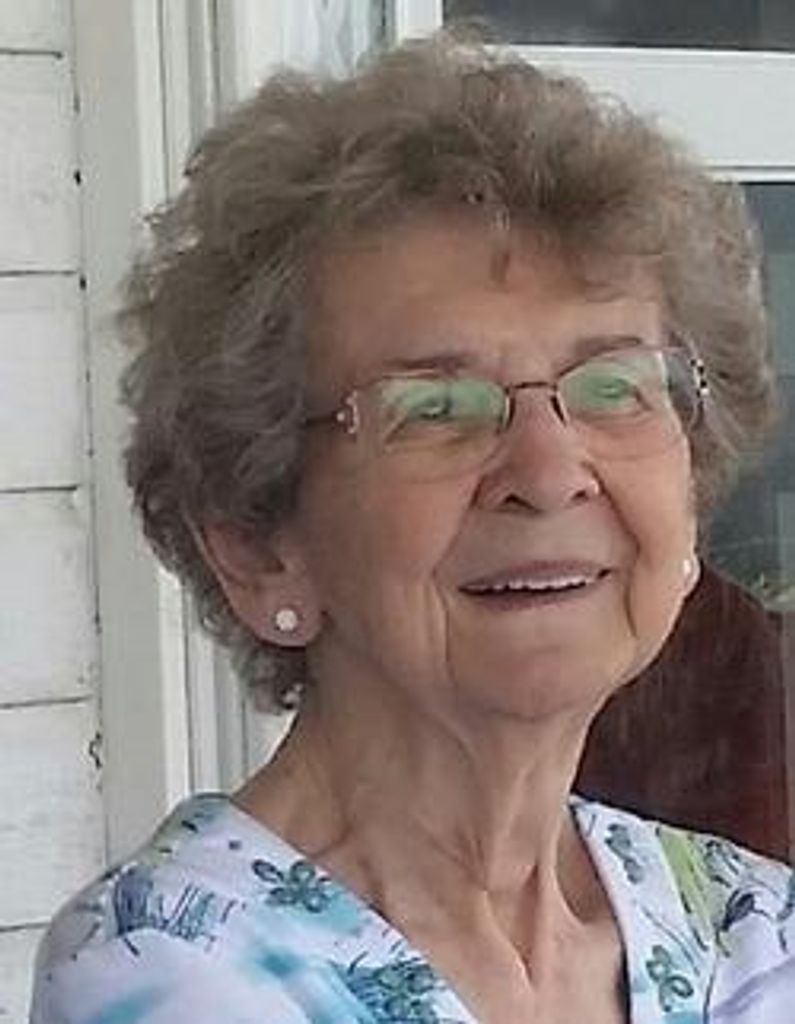 Martha Lou Dingess Sneath Profile Photo