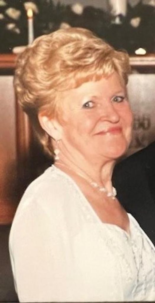 Elizabeth Jane Wetzstein Profile Photo