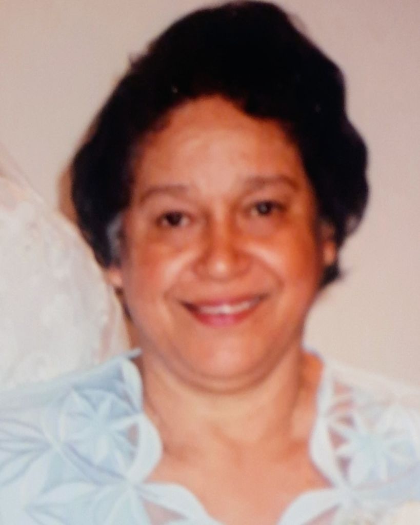 Mildred M McLean