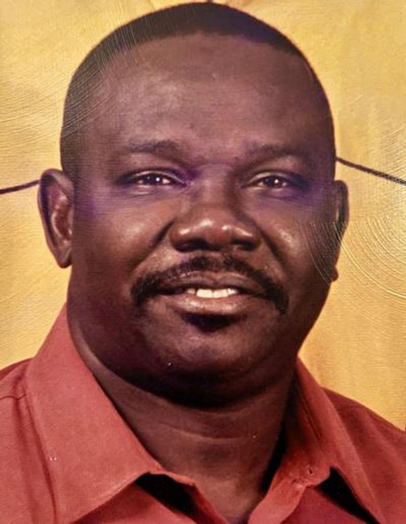 Guss Mann Jr. Profile Photo