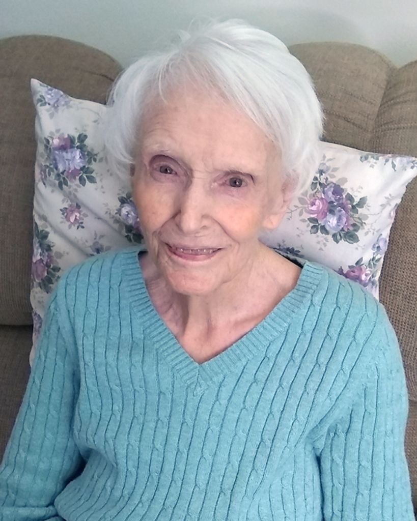 Madge (Frost)  Hope