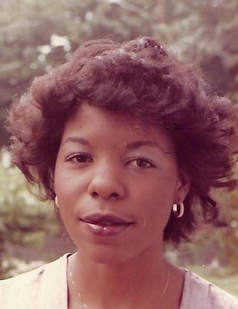 Vicky Lynette Henry Johnson Profile Photo