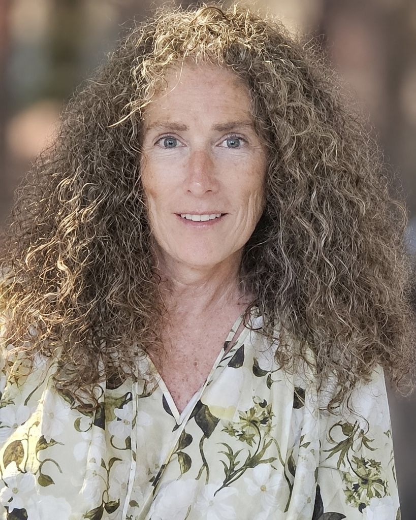 Robin Renée Leaper