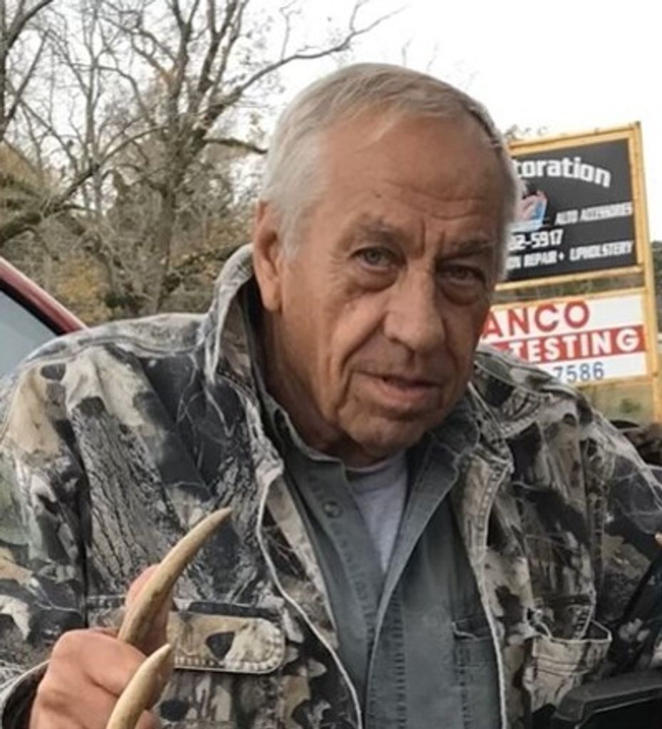 Woodie Eugene Schadic Profile Photo