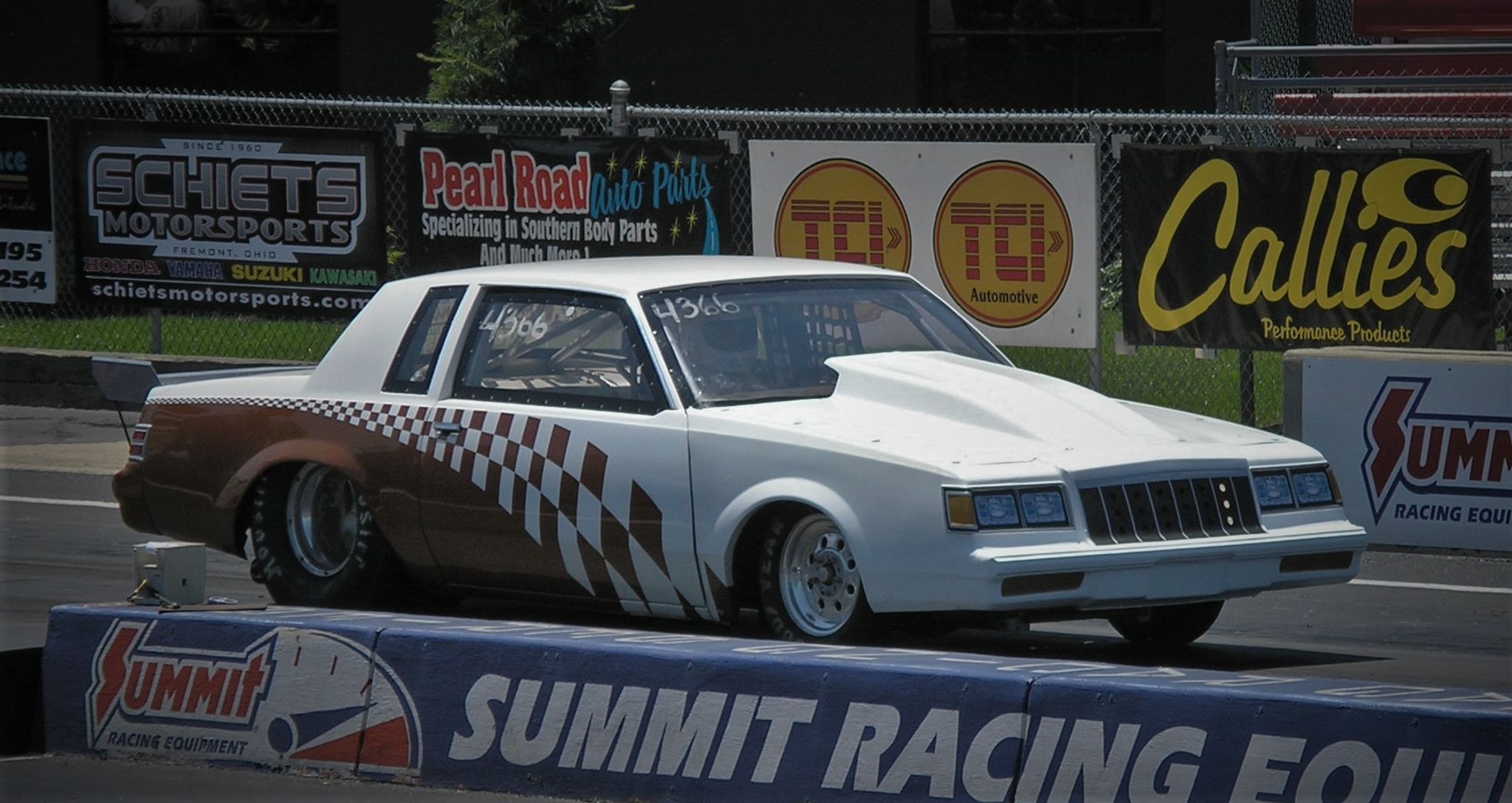 Cover for Geoffrey Gale Ketchum's Obituary