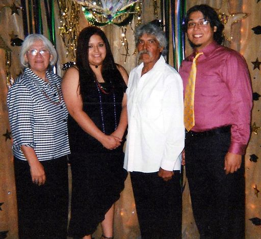Yolanda C. Gonzalez photo gallery thumbnail 127 of 357