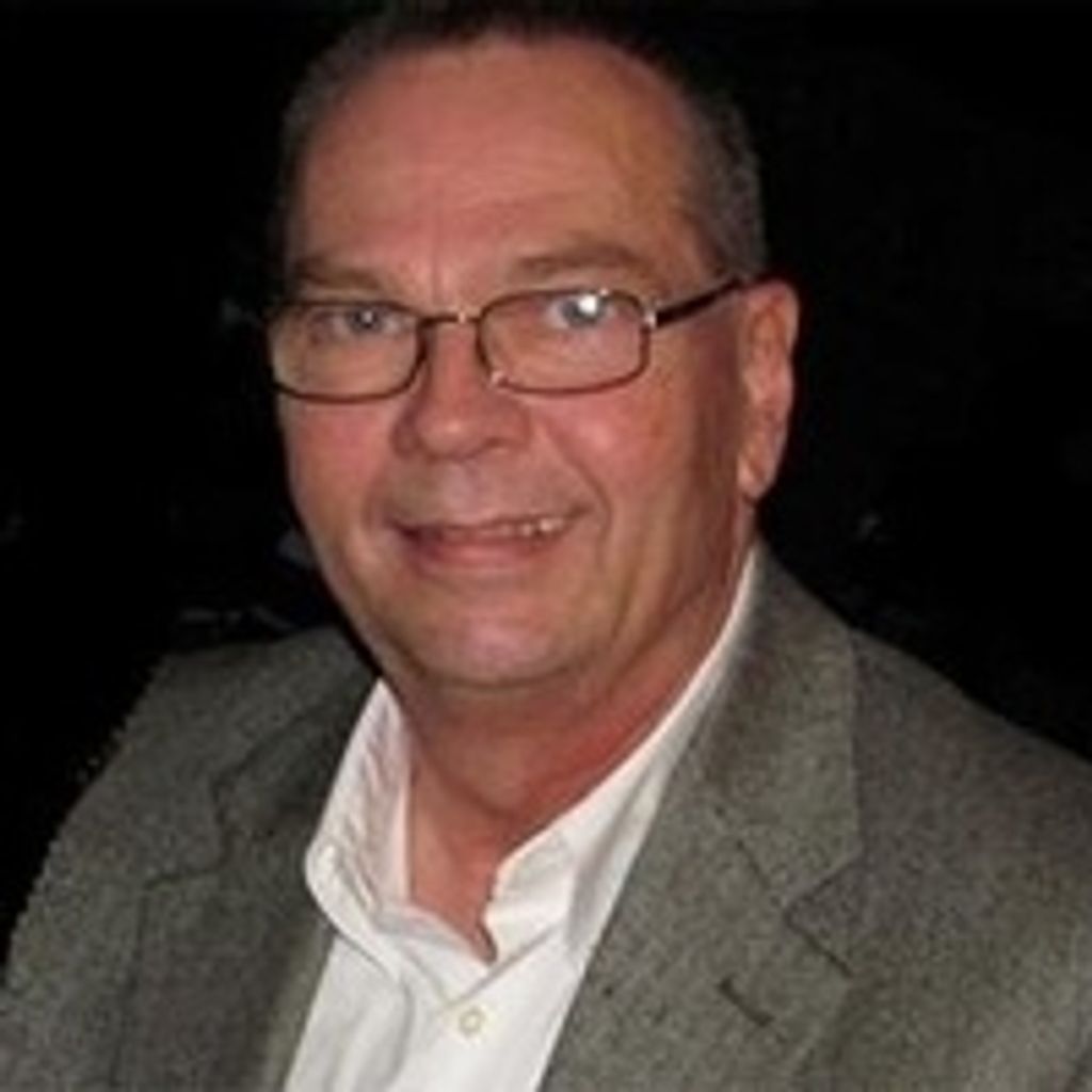 Michael  L. Robertson