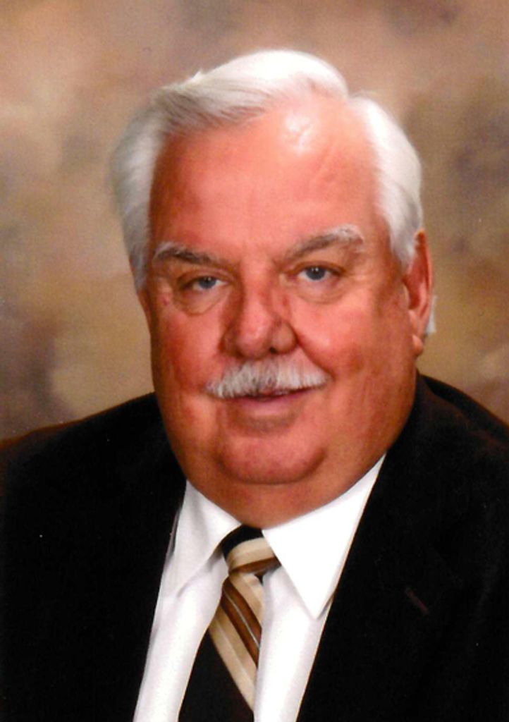 Robert "Bob" Eugene Thompson, Jr. Profile Photo