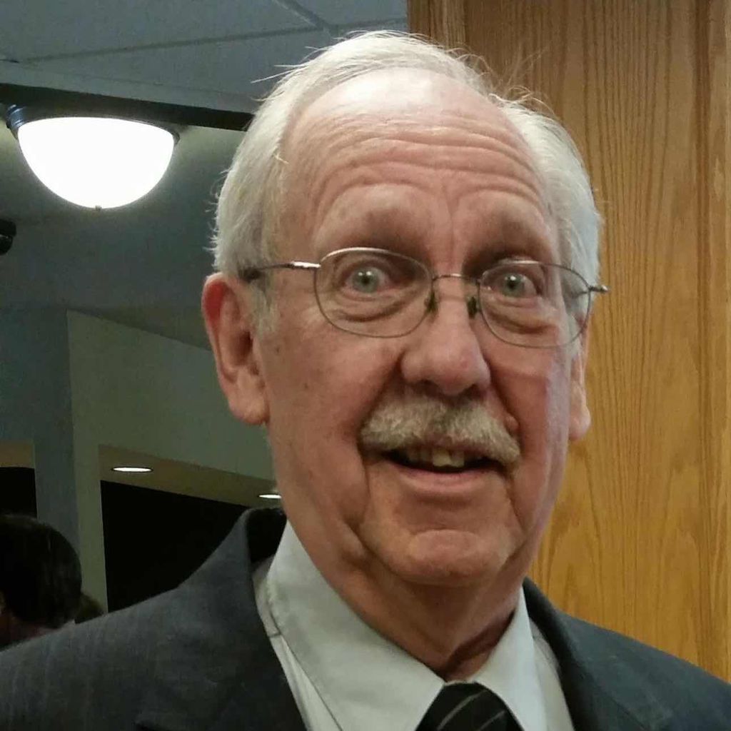 Lorne Fontaine Holtmeier Profile Photo