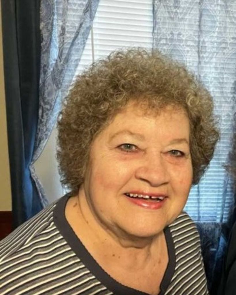Shirley Mae Hampton Profile Photo