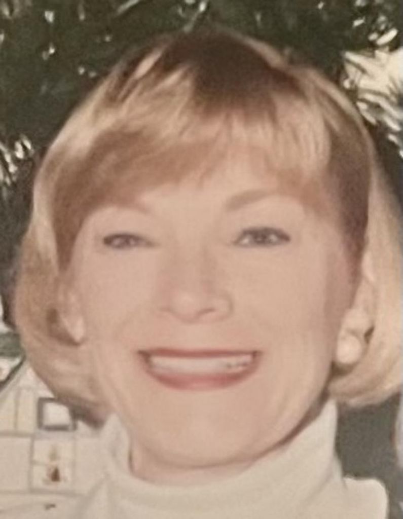 Marianne E Holmes Profile Photo