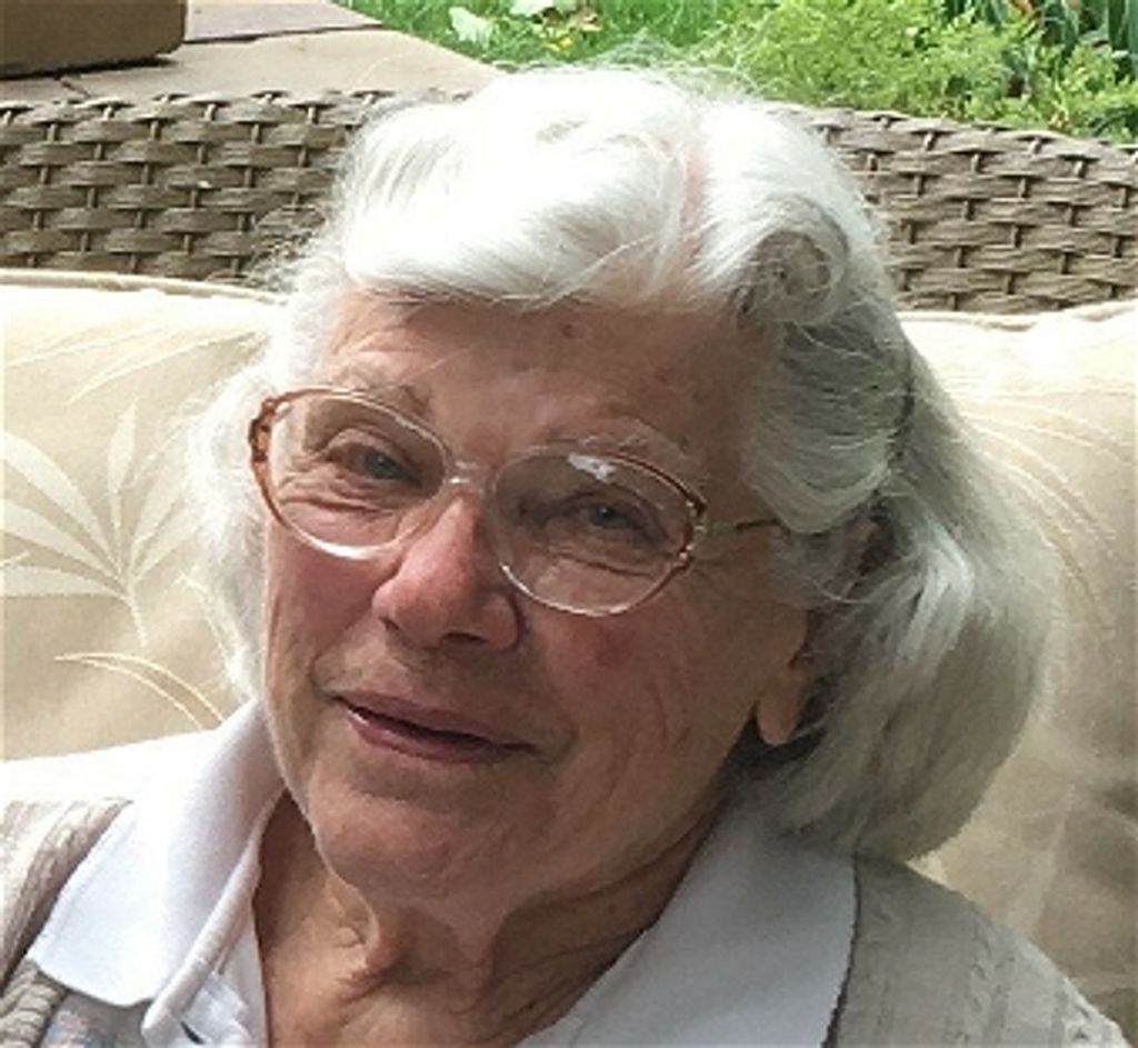 Elizabeth Baker Matthews Profile Photo