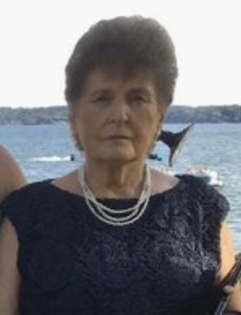 Sophie (Bzdyk)  Rogers Profile Photo