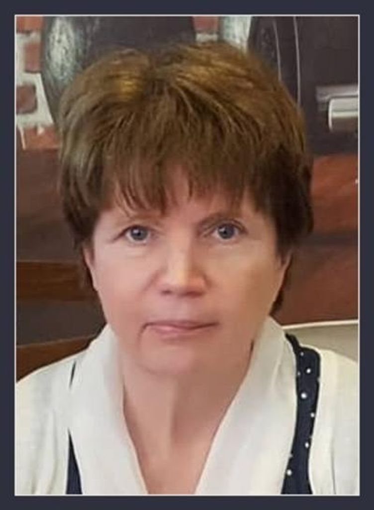 Suzanne Mary Howley Profile Photo
