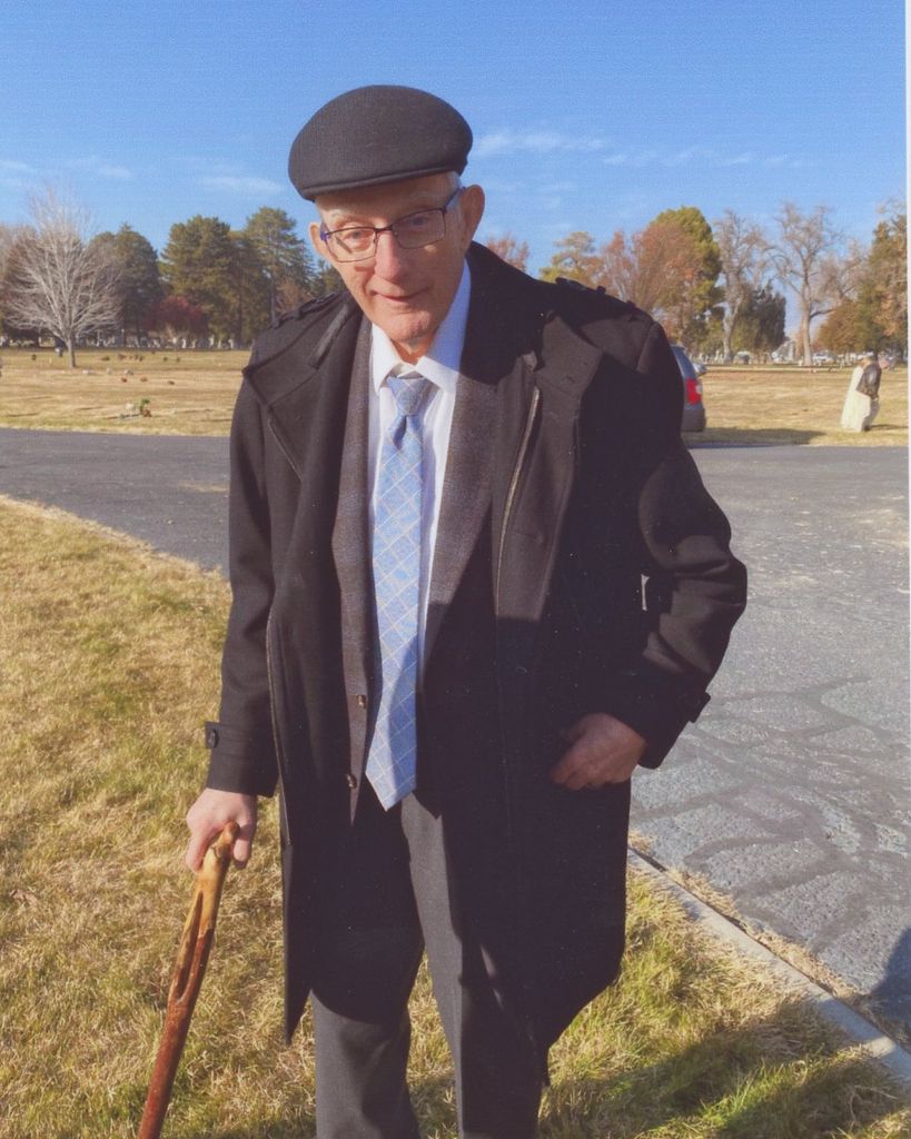 Russell Lloyd Harward Profile Photo