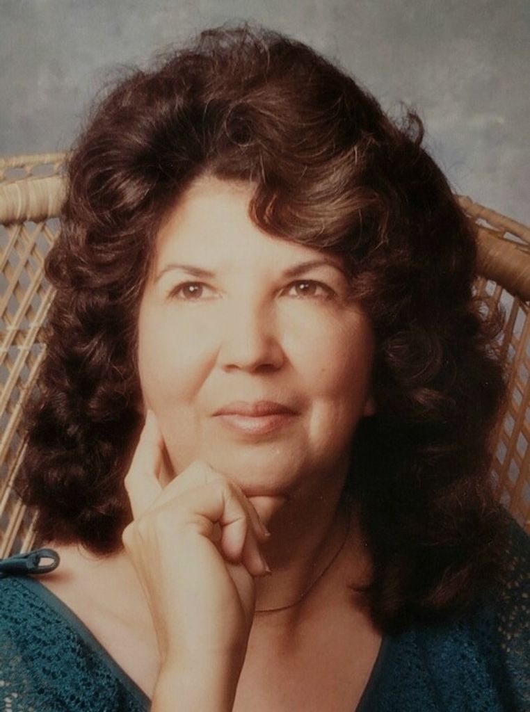 Luella Correa Profile Photo