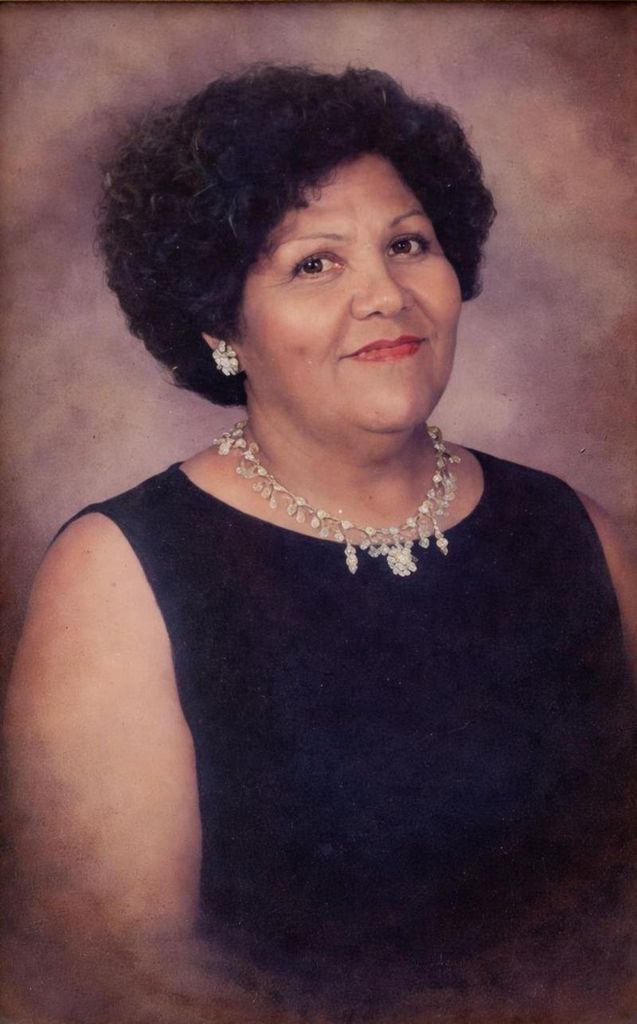 Dolores Aurora "Lola" Delgado Vélez Profile Photo